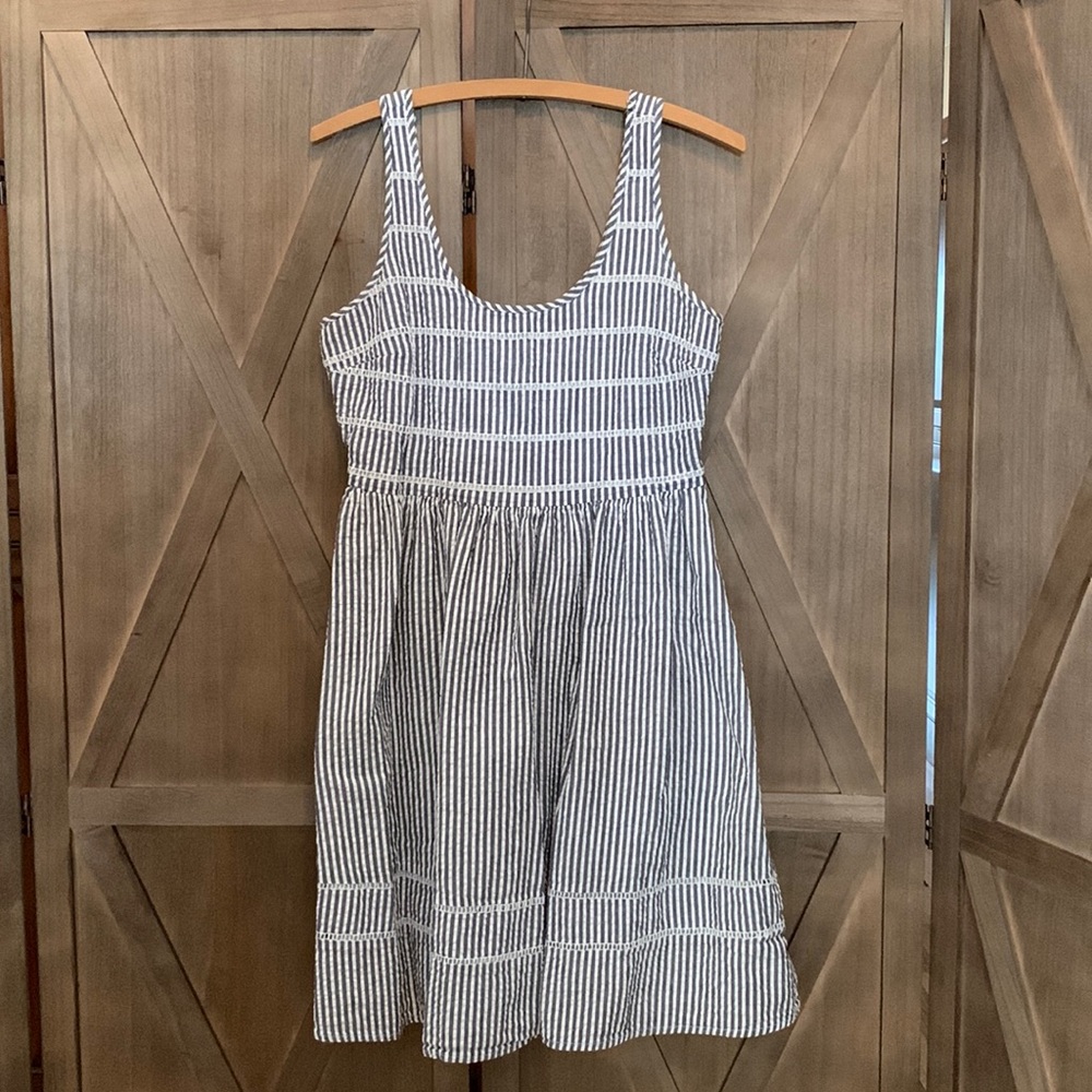 Old Navy Medium Sundress Gray and White Stripe with eyelet lace accent